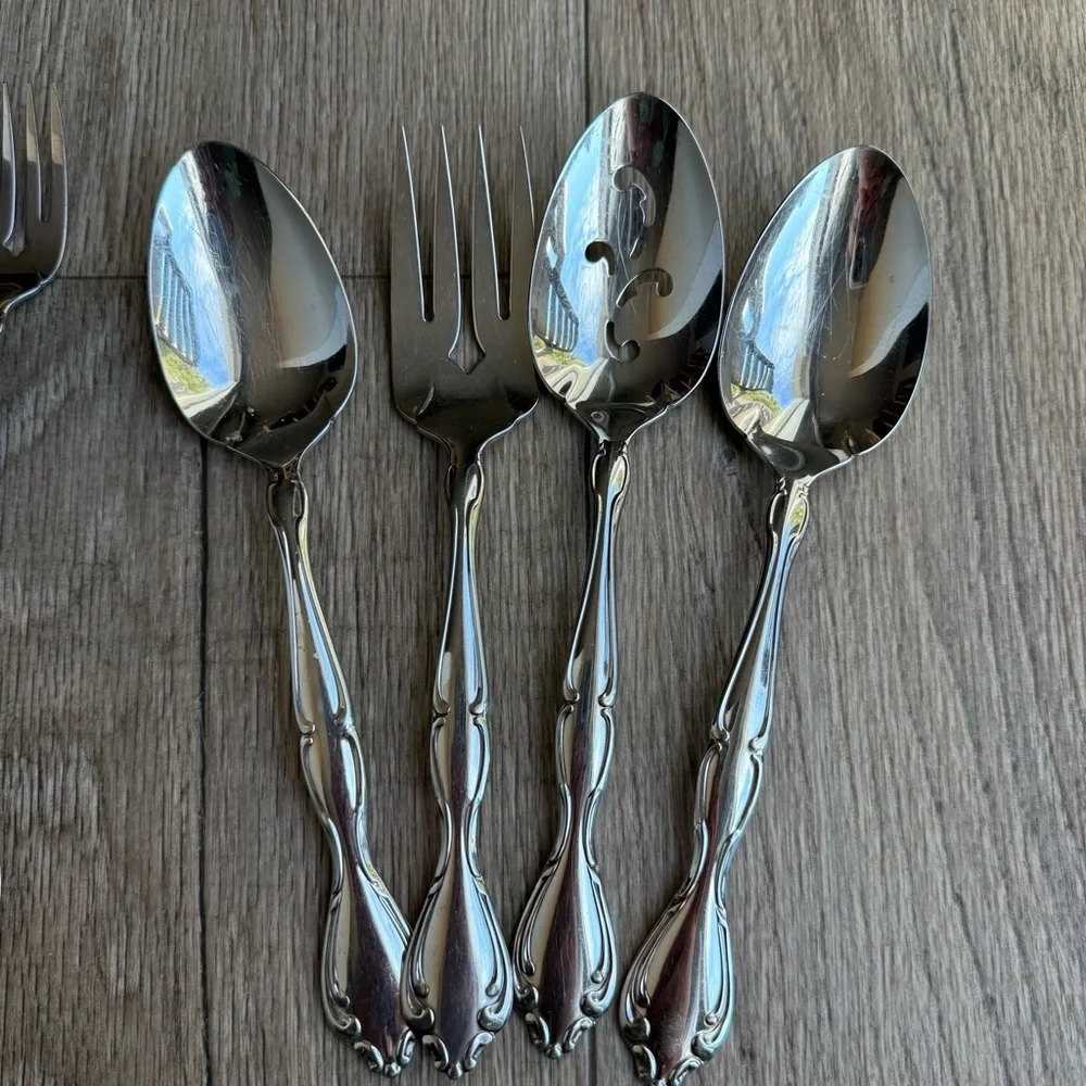 Oneida Community Contata stainless flatware set LOT 39 forks spoons utensils